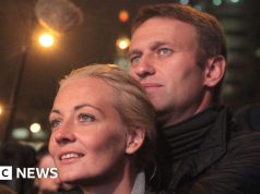 La viuda de Alexei Navalny, Yulia, dice que se postulará para presidente ruso